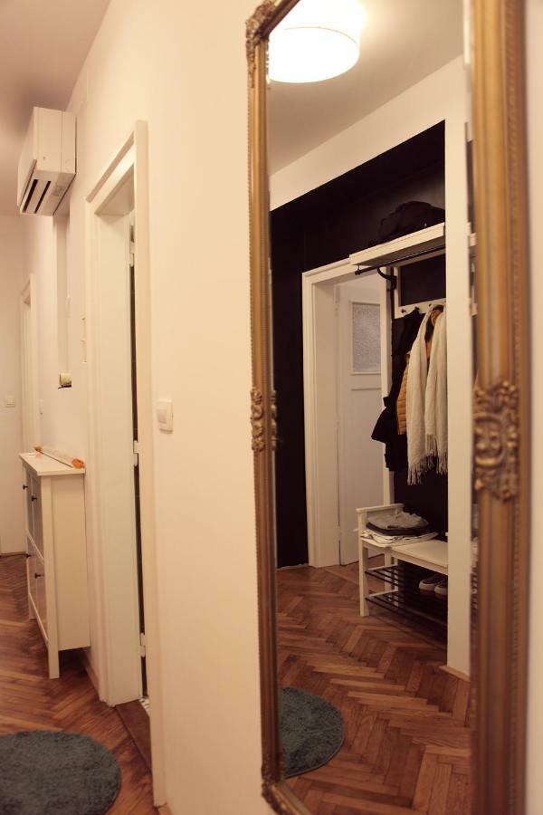 Writer'S Place Hotel Ljubljana Buitenkant foto
