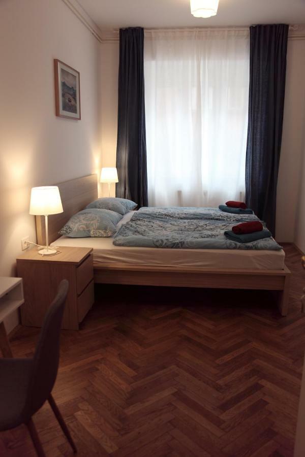 Writer'S Place Hotel Ljubljana Buitenkant foto