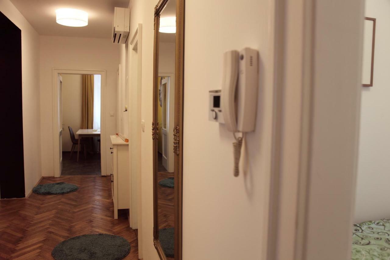 Writer'S Place Hotel Ljubljana Buitenkant foto