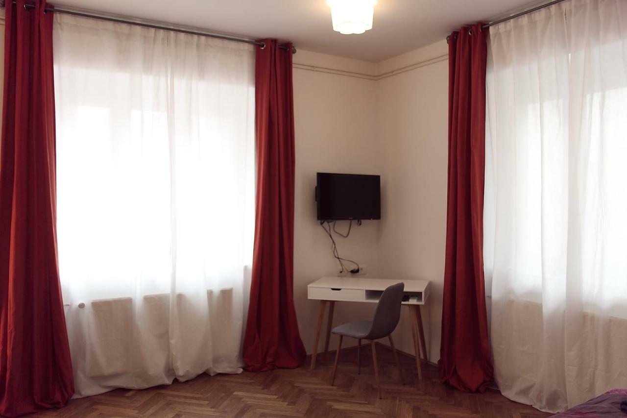 Writer'S Place Hotel Ljubljana Buitenkant foto