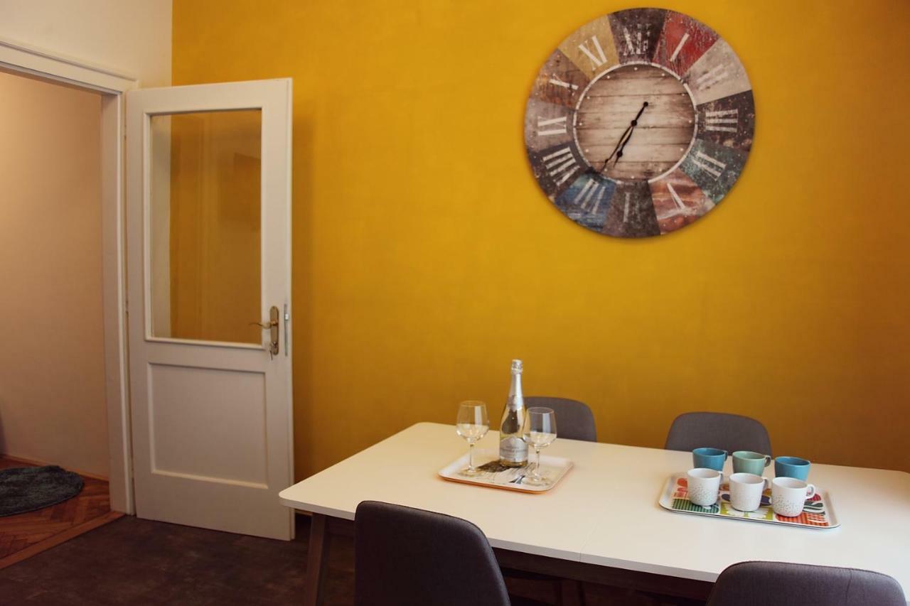Writer'S Place Hotel Ljubljana Buitenkant foto